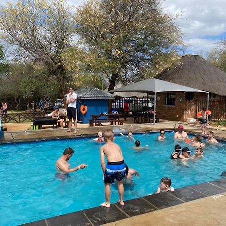 Kruger Wielewaal Restcamp Marloth Park Exterior foto